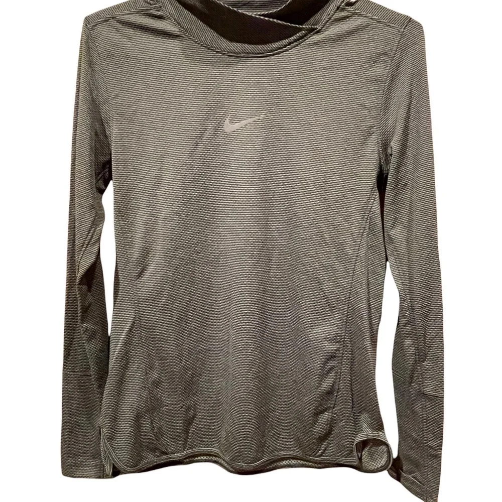 NWT Nike Womens Running Aeroreact Long Sleeve‎ Top